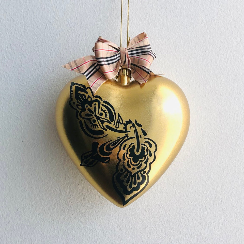 Heart Ornament - Black & Burberry